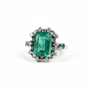 Anillo Oro Blanco 18k Esmeralda Talla Rectangular