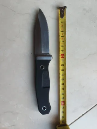 Cuchillo "Bear Grills" con funda de cuero