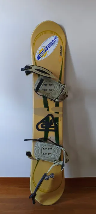 Tabla de snowboard rossignol y botas Vans