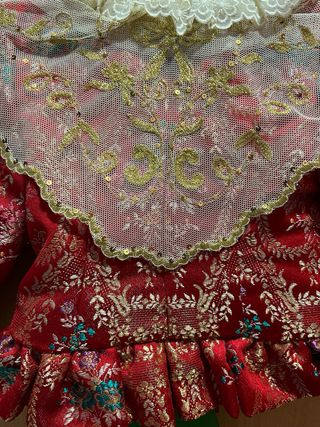 Traje de Fallera Rojo y Dorado