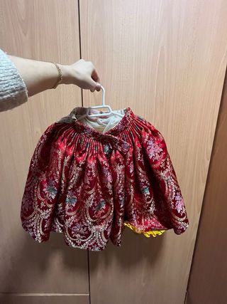 Traje de Fallera Rojo y Dorado