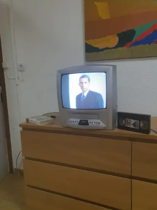 Televisor Philips con Vhs