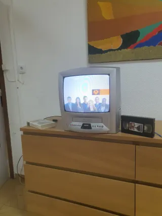 Televisor Philips con Vhs