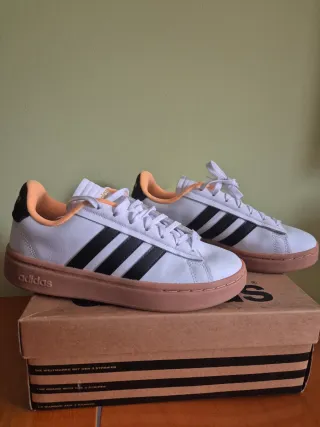 Zapatillas Adidas Court Alpha Mujer Talla 38 ⅔.