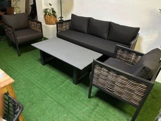 Conjunto Jardín con Mesa Elevable Nuevo
