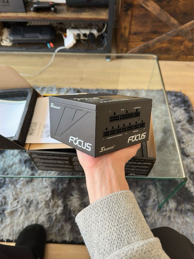 Fuente de poder Seasonic Focus GX-650W Modular