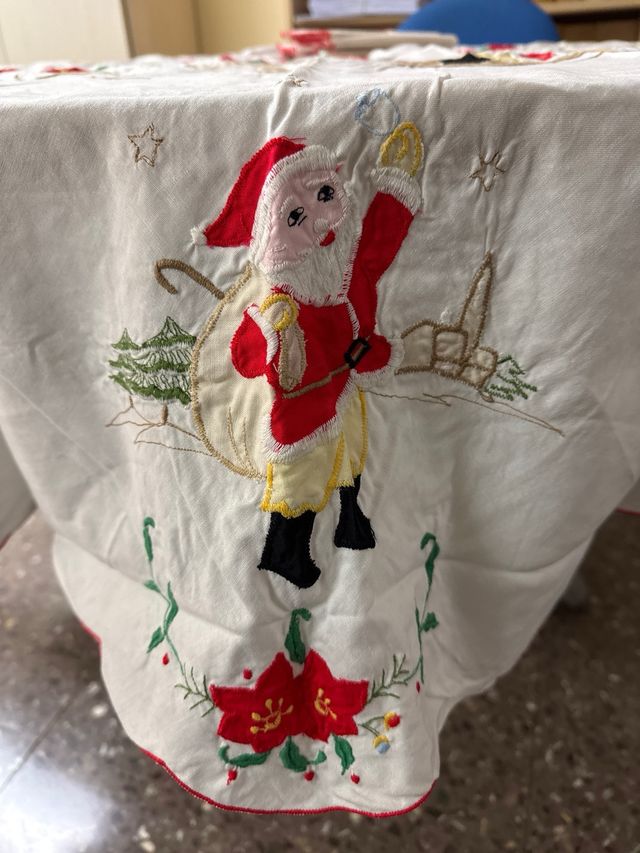 Mantel Navideño Mesa Redonda