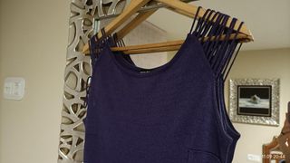 Lote 2 vestidos morado y negro Amaya Arzuaga.