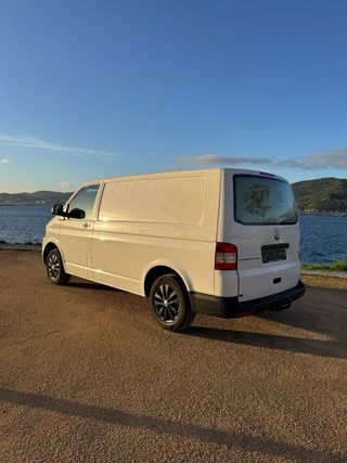 Volkswagen Transporter T5 2014
