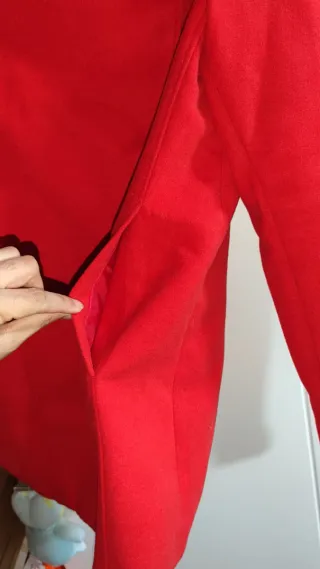 Abrigo Mango Rojo