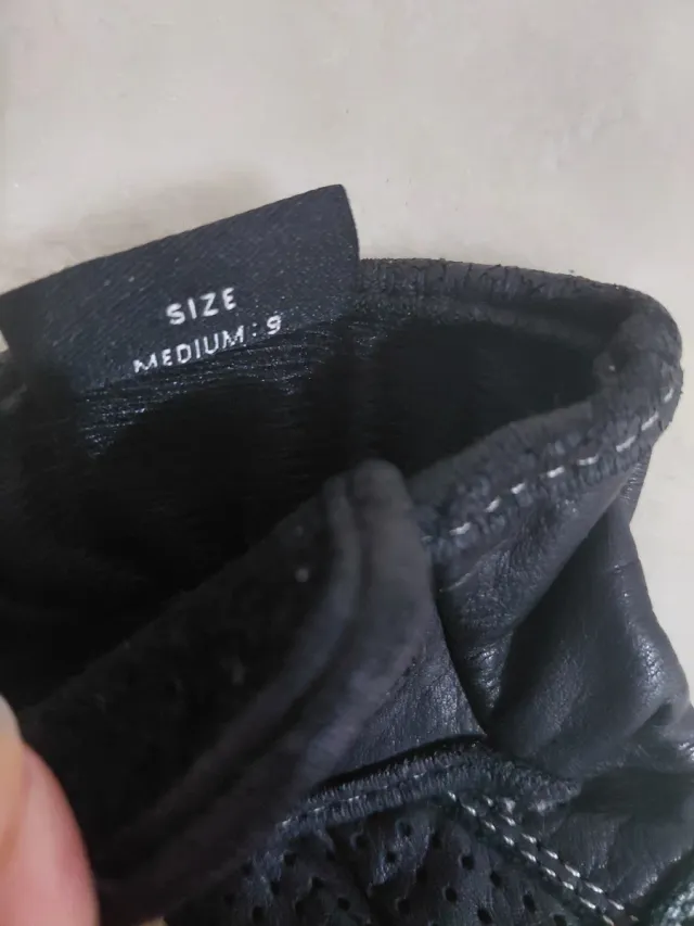 Guantes Talla M:9 Negros