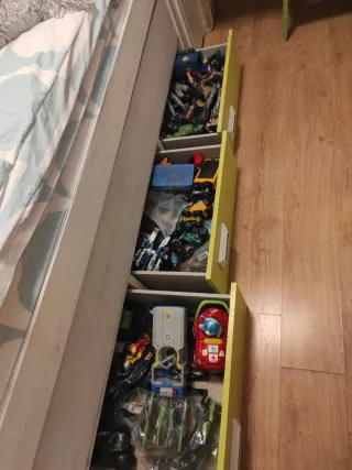 Cama nido infantil, regalo la ropa de cama.