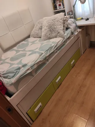 Cama nido infantil, regalo la ropa de cama.