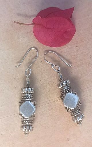 Pendientes étnicos de plata