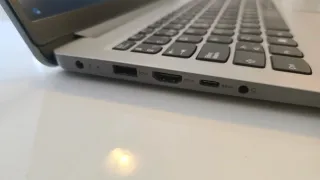 Portátil Lenovo IdeaPad 1 15ADA7 128GB SSD