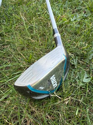 Set Palos Golf Wilson Ultra Mujer