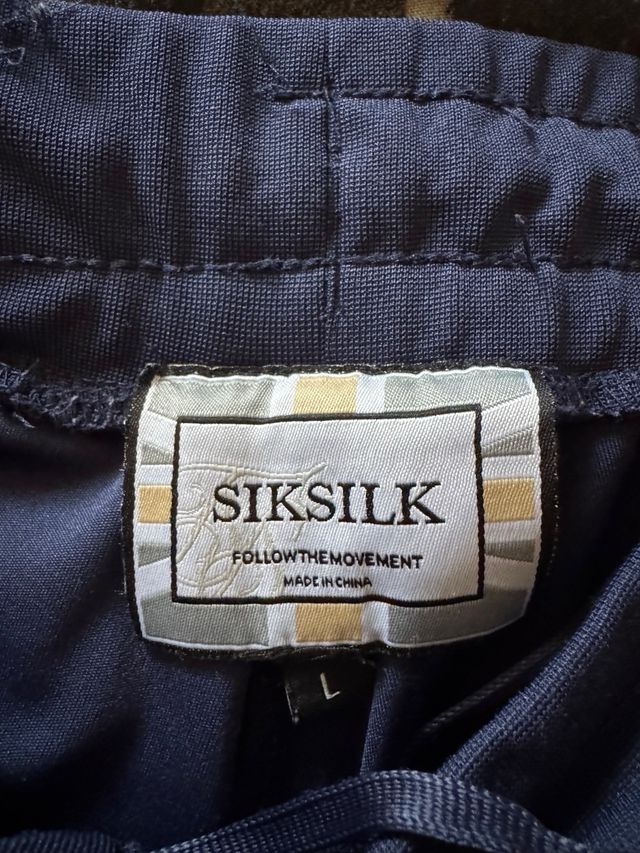Conjunto deportivo SIKSIK Talla M Pantalón tallaL