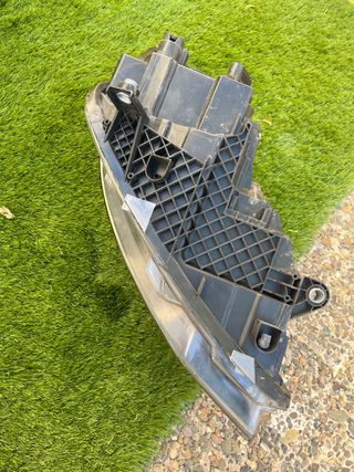 Faro Izquierdo Mercedes Vito W447