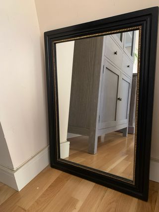 Espejo ZARA HOME negro borde dorado
