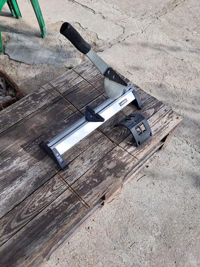 Guillotina para parquet