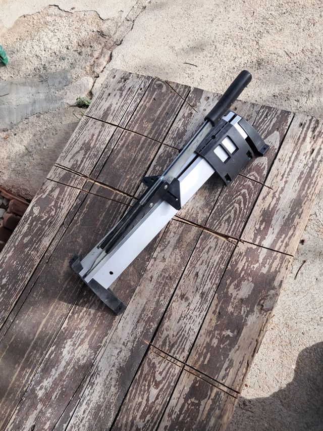 Guillotina para parquet