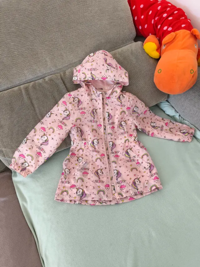 Chubasquero unicornios Primark