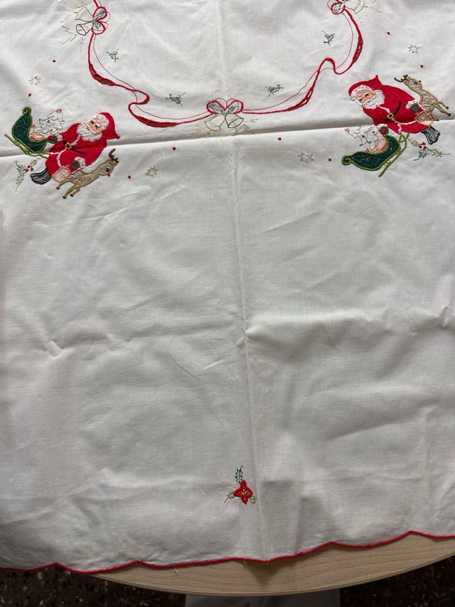 Mantelería Navideña con Santa Claus