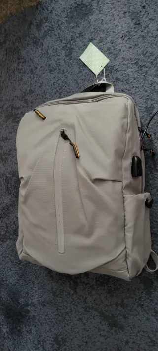 Mochila Greenwich Newark 22L Impermeable