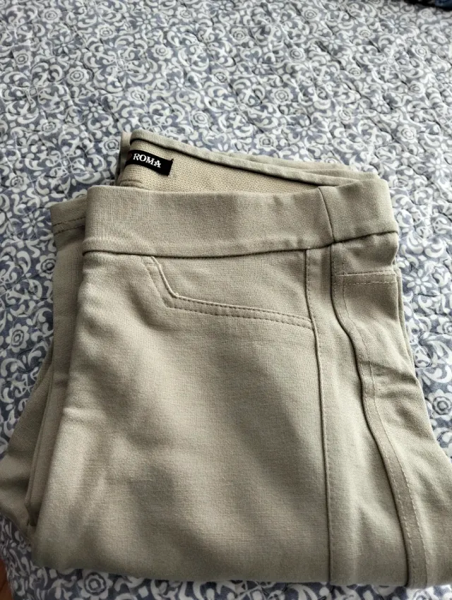 Pantalón punto Roma beige