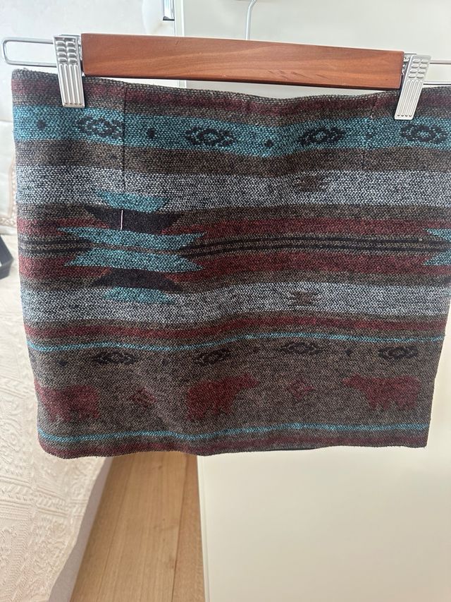 Minifalda Hakei étnica