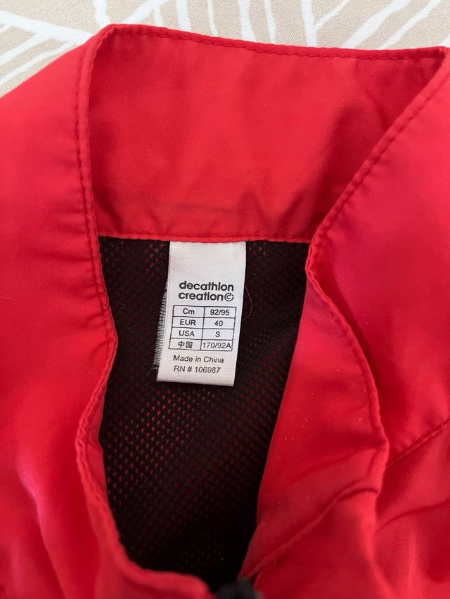 Chaqueta deportiva Kalenji roja