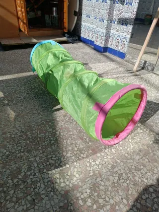 Túnel de juego Ikea infantil verde