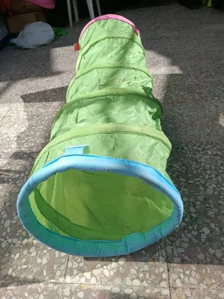 Túnel de juego Ikea infantil verde