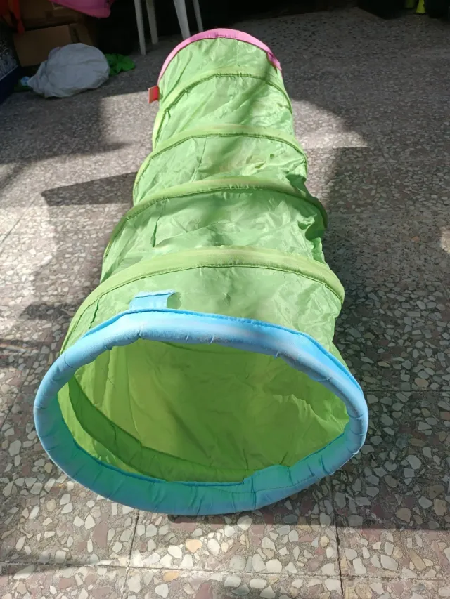 Túnel de juego Ikea infantil verde