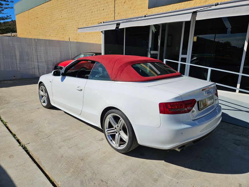 Audi A5 2011, foto 39