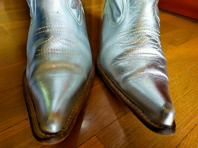 Stivali da cowboy argentati taglia 39