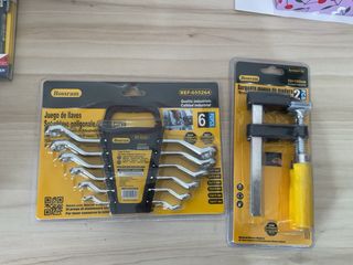 Juego de llaves y sargento de madera Bossram