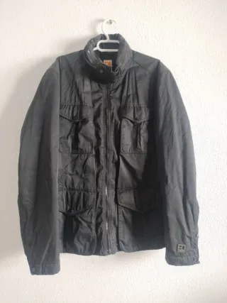 Chaqueta Hugo Boss Talla L Negra