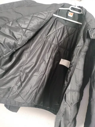 Chaqueta Hugo Boss Talla L Negra