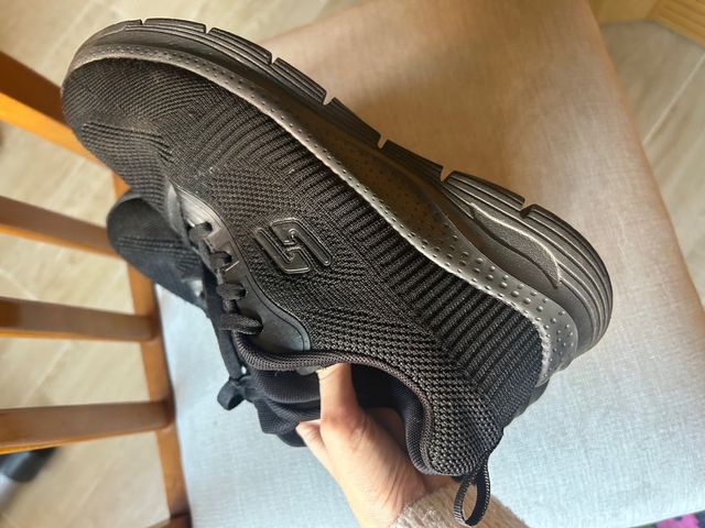 Zapatillas Skechers Negras Talla 40