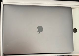 MacBook Pro 15 i7 16GB RAM 500GB SSD + ofice 2019