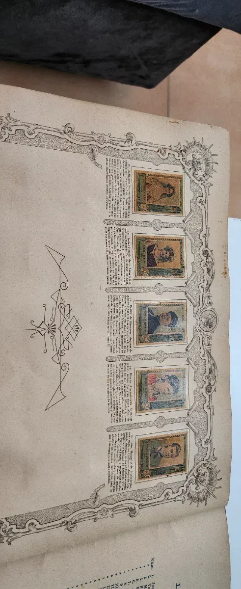 Álbum de cromos antiguo