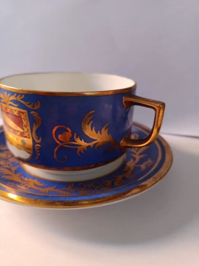 Taza y plato Thomas Bavaria azul y oro