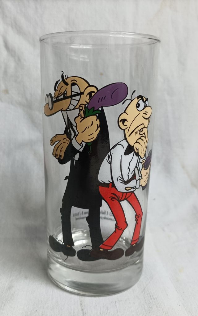 Mortadelo y Filemón. Trina. Vaso. 2003