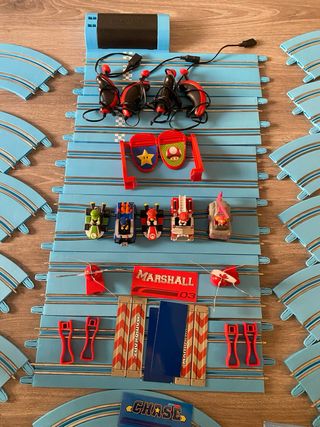 Circuito Scalextric Paw Patrol y Súper Mario