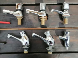 Material fontanería varios, nuevo