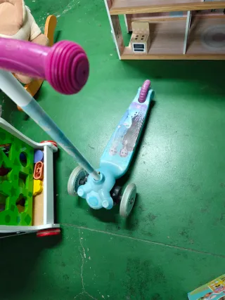 Patinete infantil 3 ruedas Frozen