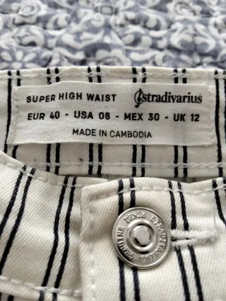 Pantalón de rayas Stradivarius