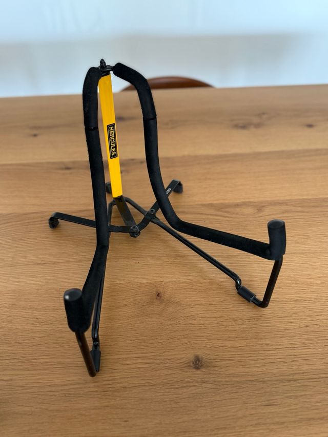 Soporte Plegable Hércules Guitarra