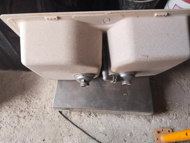 Fregadero doble de cuarzo color beige